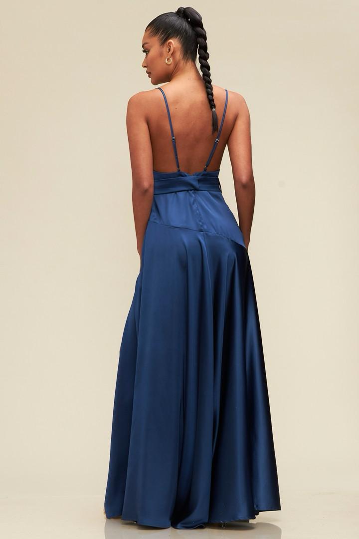 Vestido de satín largo